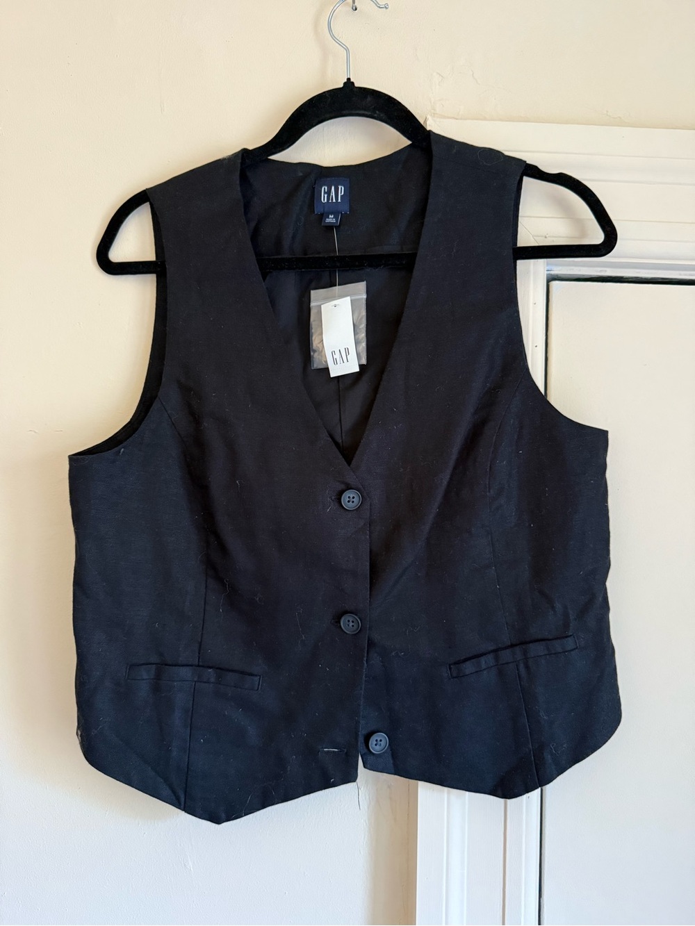 GAP Black Women's V-Neck Button Vest